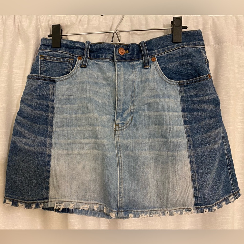 Madewell Two-Toned Demin Skirt (Size 28)